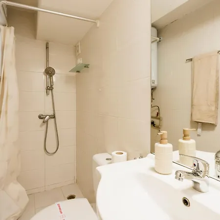 5 Minutes From The And The Center With Private Patio Apartmán Burgas City